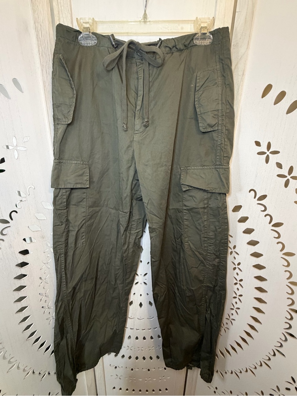 Good American 100% Cotton Olive Green Cargo Drawstring Pants